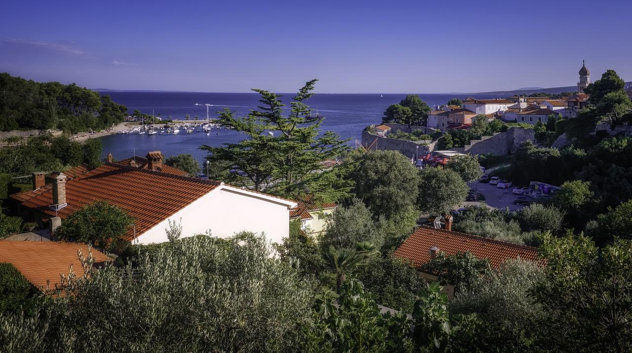 Braut Apartment Кърк Екстериор снимка