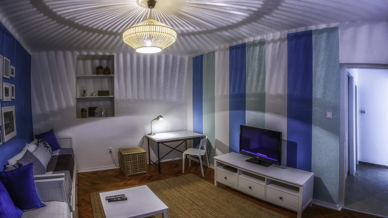 Braut Apartment Кърк Екстериор снимка