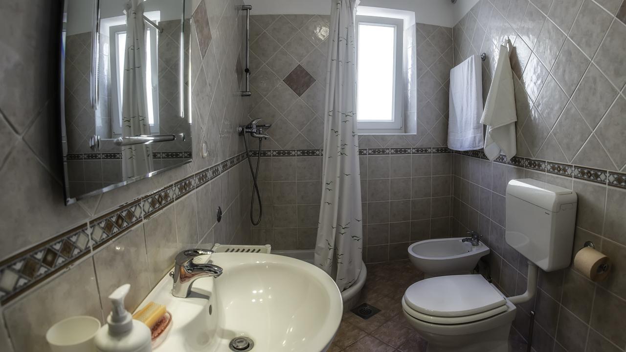 Braut Apartment Кърк Екстериор снимка