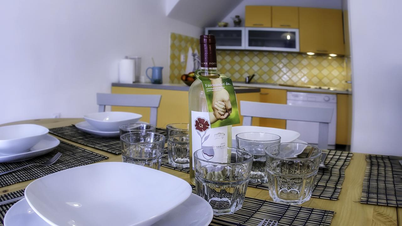 Braut Apartment Кърк Екстериор снимка