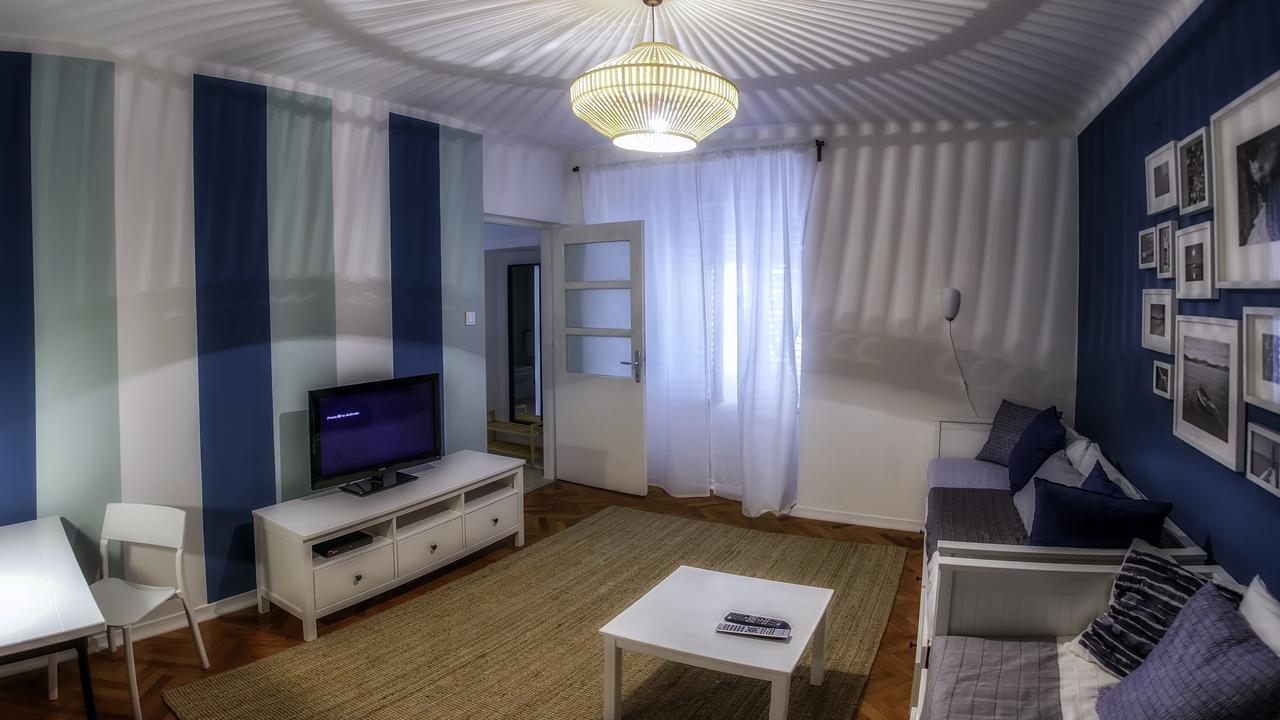 Braut Apartment Кърк Екстериор снимка